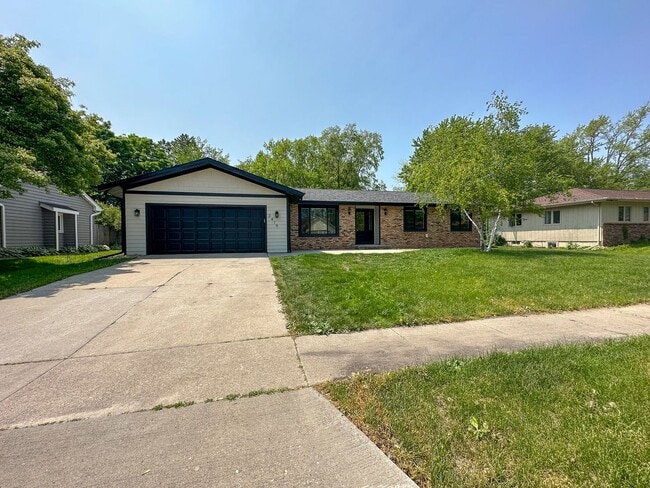 3419 Taft Ave in Ames, IA - Building Photo - Building Photo