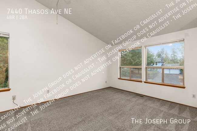 7440 Thasos Ave NE in Bremerton, WA - Building Photo - Building Photo