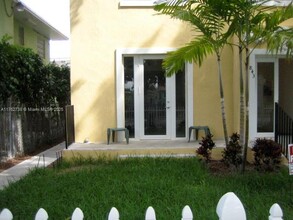 843 SW 13th Ave in Miami, FL - Building Photo - Building Photo