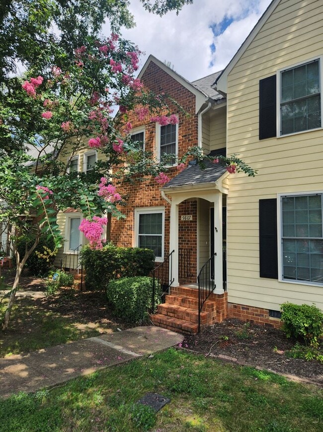 property at 9607 Paddock Grove Ct