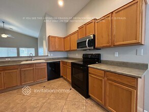 2410 N 108th Dr in Avondale, AZ - Building Photo - Building Photo