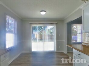 7325 Fallow Ln in Charlotte, NC - Building Photo - Building Photo