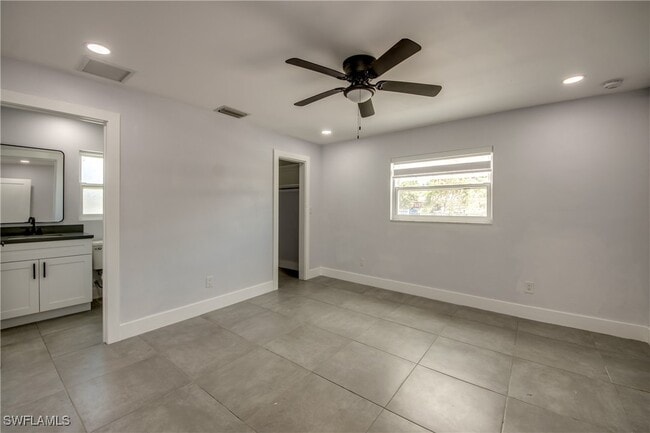 property at 4312 S Pacific Cir