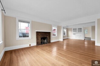 981 Warfield Ave in Oakland, CA - Building Photo - Building Photo