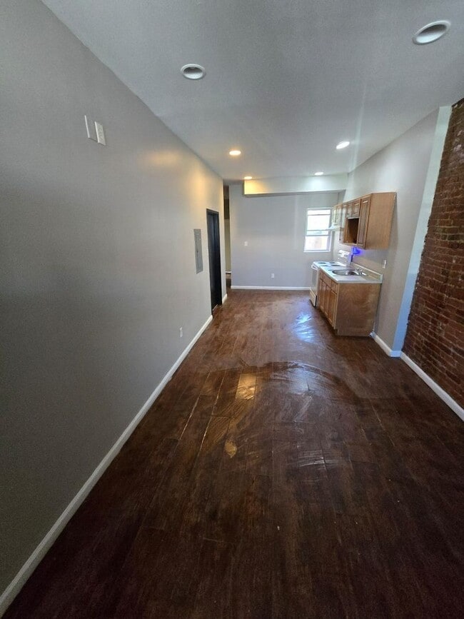 1938 E Elkhart St in Philadelphia, PA - Foto de edificio - Building Photo