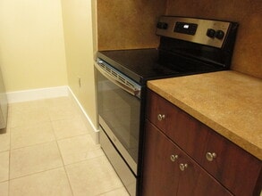 7423 SW 152nd Ave, Unit 0 in Miami, FL - Building Photo - Building Photo