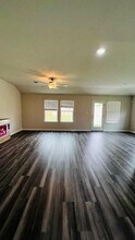 707 East St in Hutto, TX - Building Photo - Building Photo
