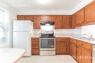 8557 Koluder Ct in Lorton, VA - Building Photo - Building Photo