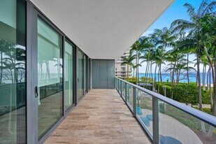 650 NE 32nd St, Unit 602 in Miami, FL - Building Photo