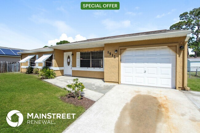 property at 1511 Fairlee Ave NW