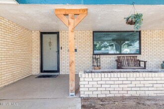 4217 Canterbury Dr in El Paso, TX - Building Photo - Building Photo