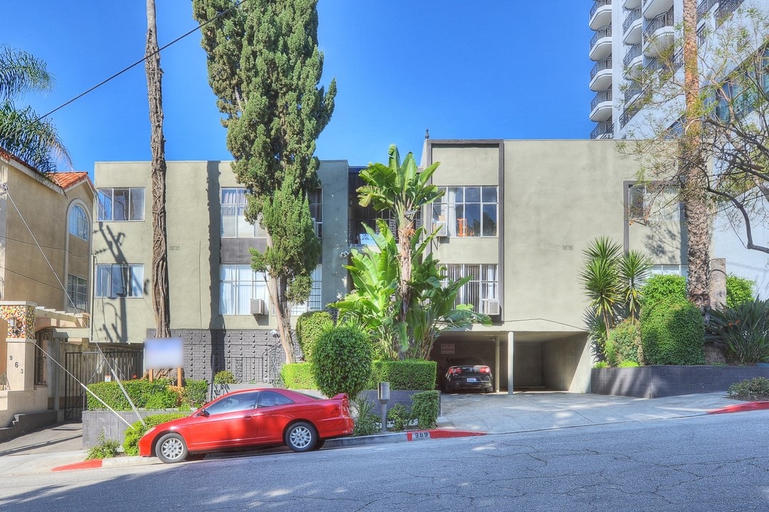 969 Larrabee St in West Hollywood, CA - Building Photo