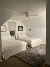 1860 Rochester Rd in Troy, MI - Building Photo - Building Photo