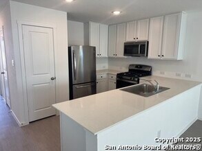 11802 Bluebell Rdg in Converse, TX - Building Photo - Building Photo