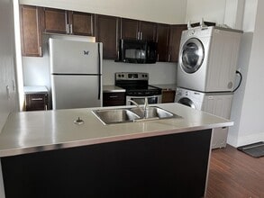 73 King St W in Cobourg, ON - Building Photo - Building Photo