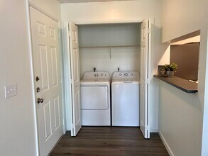 4201 W McNab Rd in Pompano Beach, FL - Building Photo - Building Photo