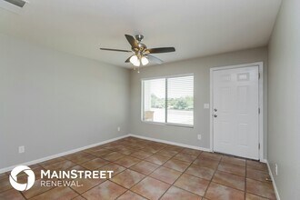 9546 E Fenimore Rd in Mesa, AZ - Building Photo - Building Photo