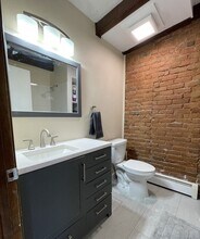 32 Trumbull St, Unit 4 in New Haven, CT - Building Photo - Building Photo