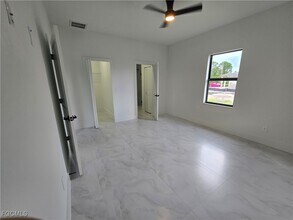 483 Linden Ave S in Lehigh Acres, FL - Building Photo - Building Photo