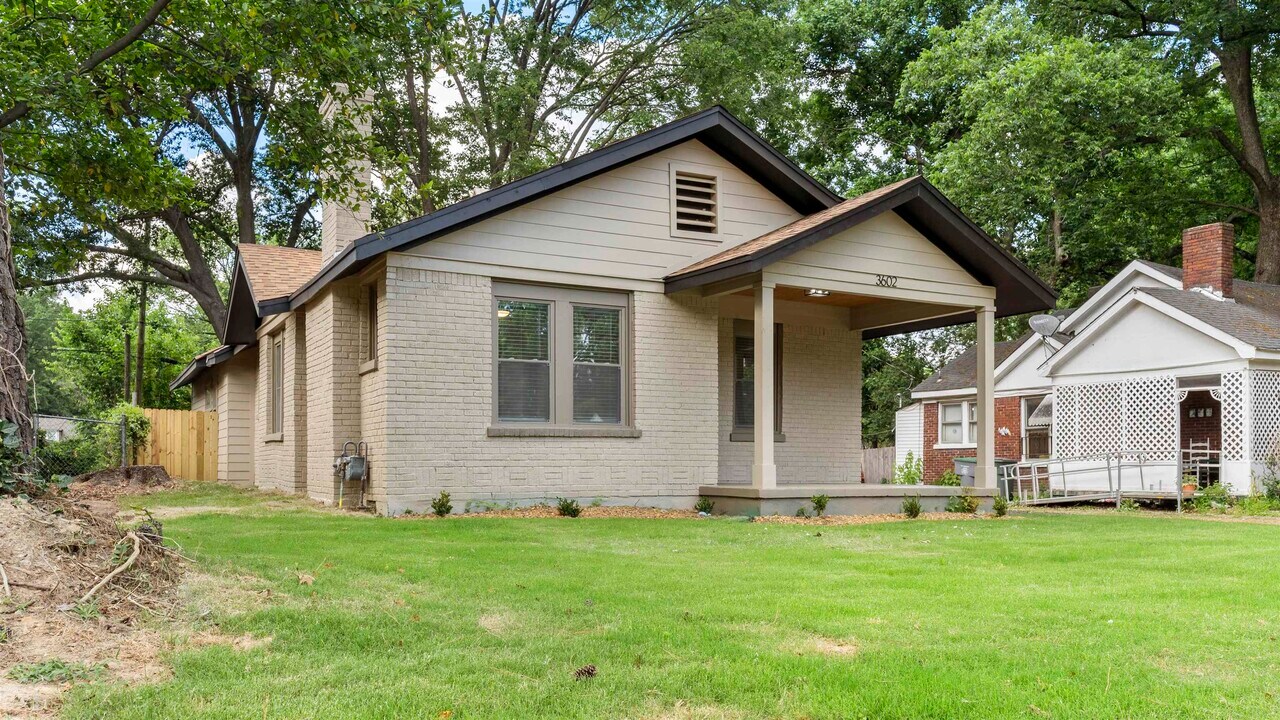 3602 Carnes Ave in Memphis, TN - Building Photo