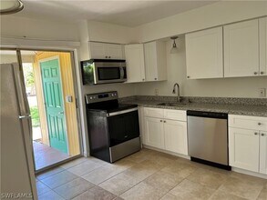 1864 Carlton Ave in Naples, FL - Building Photo - Building Photo