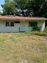 110 Owens St N in Wynne, AR - Building Photo - Building Photo