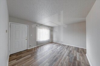 3621 Beasley Dr in Indianapolis, IN - Building Photo - Building Photo