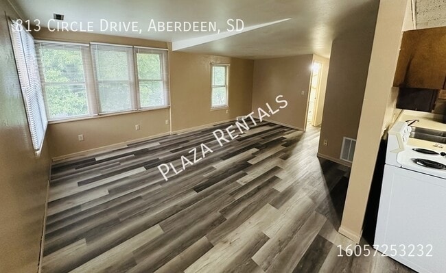 202 N Washington St in Aberdeen, SD - Building Photo - Building Photo