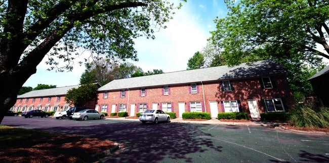 5300 Montague St in Charlotte, NC - Building Photo - Building Photo