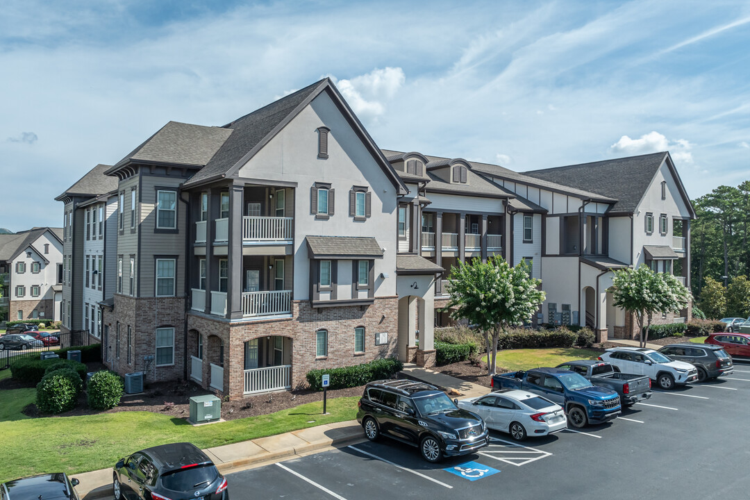 The Ridge at Chenal Valley Apartments in Little Rock, AR - Building Photo