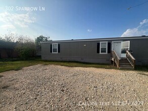 302 Sparrow Ln in Kyle, TX - Building Photo - Building Photo