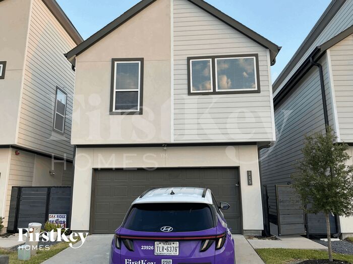 345 N Centro Cir in Shenandoah, TX - Building Photo