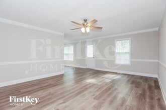 5327 Oaktree Dr in Gastonia, NC - Building Photo - Building Photo