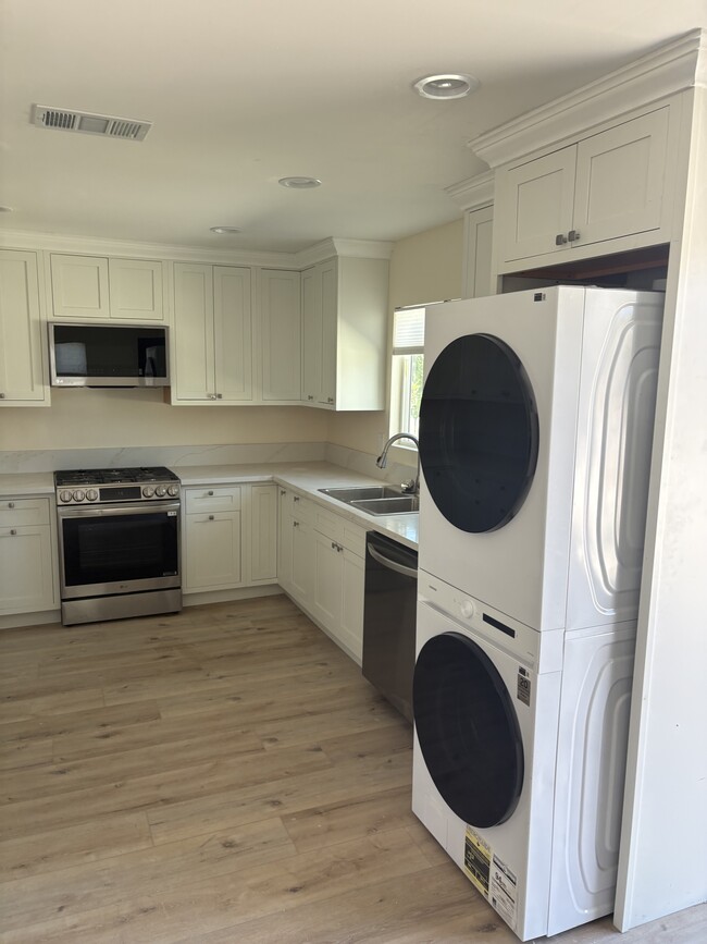 1504 253rd St in Harbor City, CA - Building Photo - Building Photo