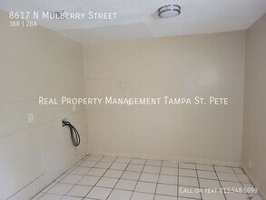 8617 N Mulberry St in Tampa, FL - Building Photo - Building Photo