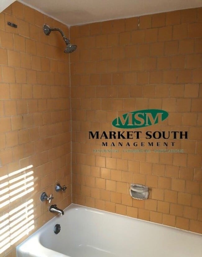 property at 425 E 51st St