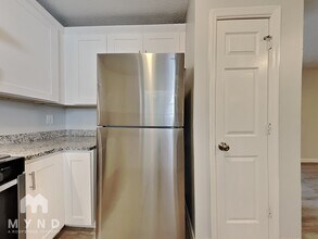 545 Haymarket Ct in Riverdale, GA - Building Photo - Building Photo