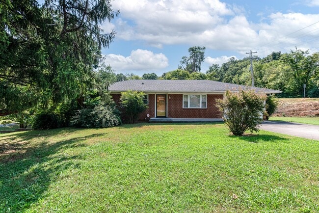 property at 2900 Troy Ave