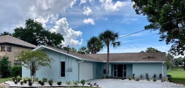 540 N Afterglow Cir in Crystal River, FL - Building Photo