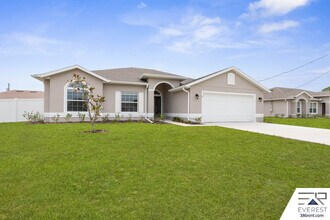12 Lysander Ln in Palm Coast, FL - Building Photo - Building Photo