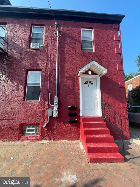 property at 529 N 3rd St