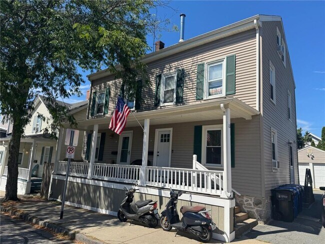 property at 10 Hammond St