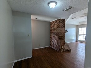 580 Hollow Wood Rd in Montgomery, AL - Building Photo - Building Photo