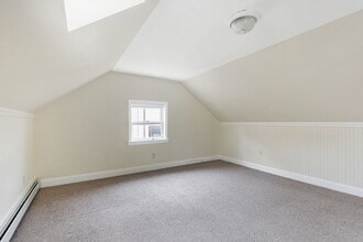 288 Bowen St, Unit 1 in Boston, MA - Building Photo - Building Photo