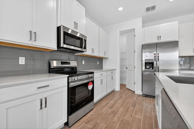 property at 1891 Marigold Trl NW