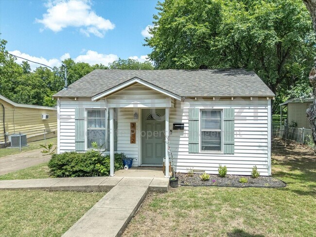 property at 3012 Gene Ln