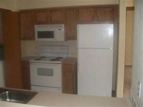 6405 Chapel Hill Blvd in Pasco, WA - Building Photo - Building Photo