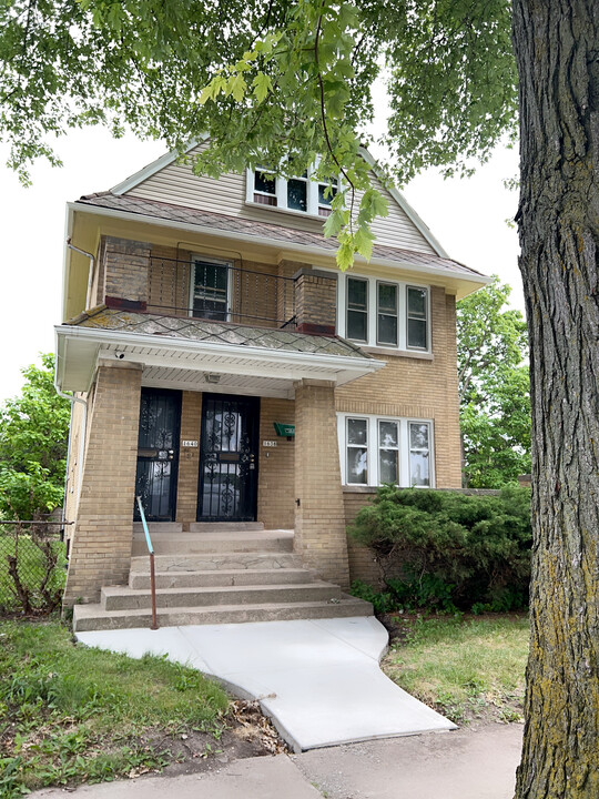 1638 N 15th St, Unit 1638 in Milwaukee, WI - Building Photo
