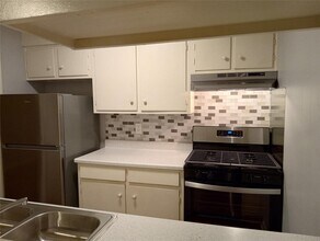 606 W 51st St in Austin, TX - Building Photo - Building Photo