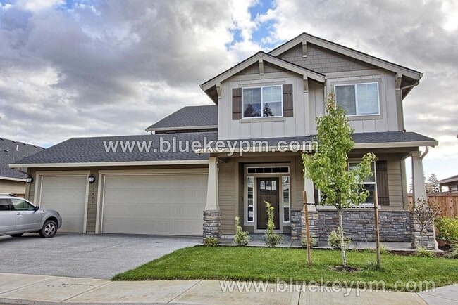 property at 17409 NE 78th Way